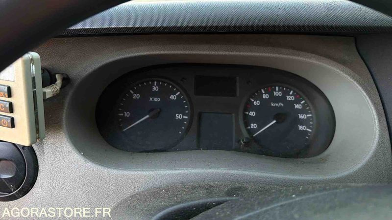 Renault Master - 2008 - BM-174-DT - Furgon: slika 3 Renault Master - 2008 - BM-174-DT - Furgon: slika 3