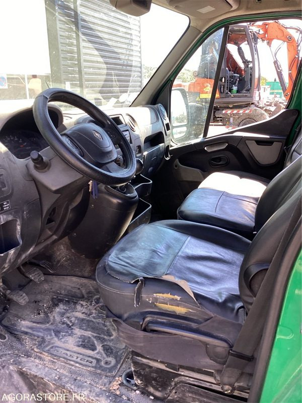 Renault Master - 2010 - 277727kms (P1508467) - Furgon: slika 5 Renault Master - 2010 - 277727kms (P1508467) - Furgon: slika 5