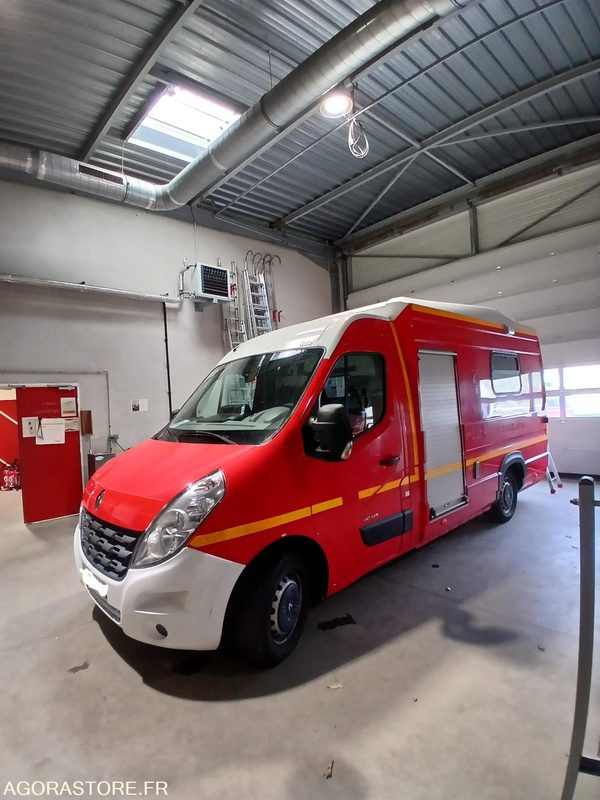 Renault Master III L2H2 Plancher cabine 2,3 dCi 125 cv (MECA 561) - Furgon: slika 2 Renault Master III L2H2 Plancher cabine 2,3 dCi 125 cv (MECA 561) - Furgon: slika 2