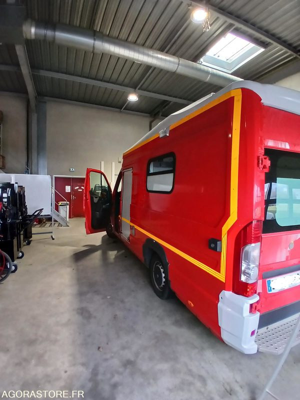 Renault Master III L2H2 Plancher cabine 2,3 dCi 125 cv (MECA 561) - Furgon: slika 4 Renault Master III L2H2 Plancher cabine 2,3 dCi 125 cv (MECA 561) - Furgon: slika 4