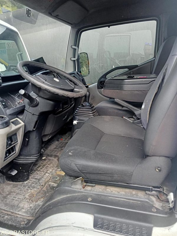 Renault Maxity - Véhicule plateau - Furgon: slika 4 Renault Maxity - Véhicule plateau - Furgon: slika 4