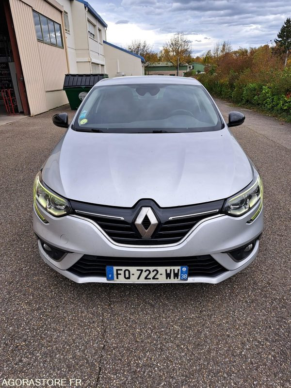 Renault Mégane - 2020 - 170854 kms - Automobil: slika 3 Renault Mégane - 2020 - 170854 kms - Automobil: slika 3