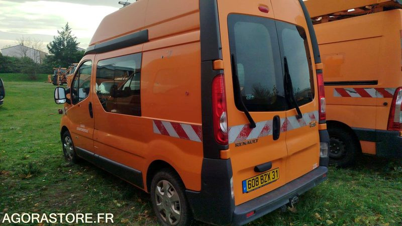 Renault Trafic - 2007 - 261796kms - 608bzx31 - Furgon: slika 2 Renault Trafic - 2007 - 261796kms - 608bzx31 - Furgon: slika 2