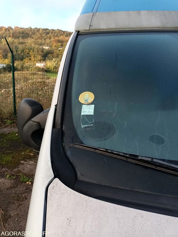 Renault Trafic – Diesel – 2010-101 000 km - Furgon: slika 3 Renault Trafic – Diesel – 2010-101 000 km - Furgon: slika 3