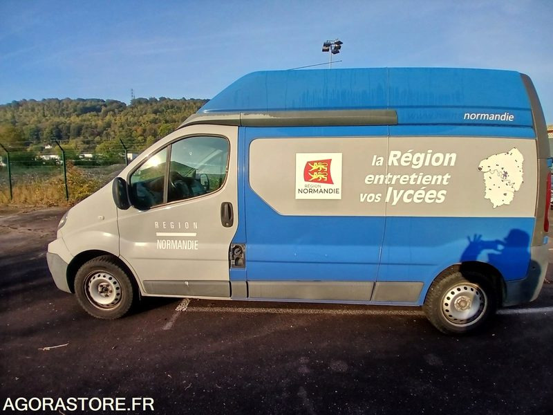 Renault Trafic – Diesel – 2010- 76 566 km - Furgon: slika 2 Renault Trafic – Diesel – 2010- 76 566 km - Furgon: slika 2