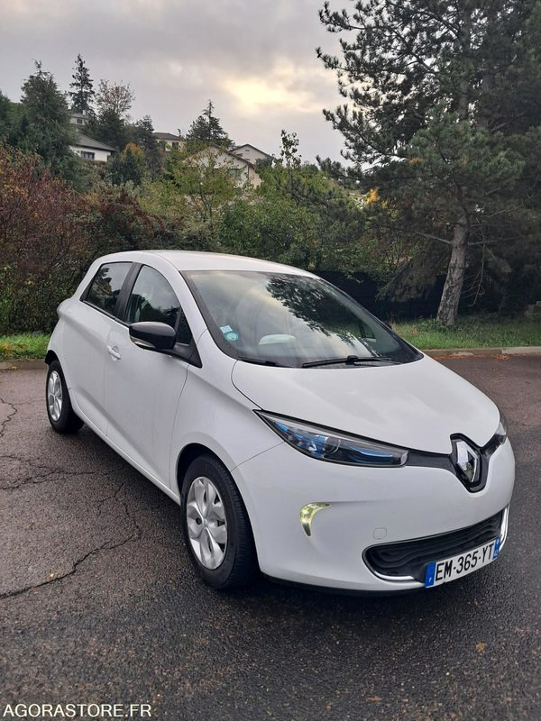 Renault ZOE EM-365-YT - Automobil: slika 2 Renault ZOE EM-365-YT - Automobil: slika 2