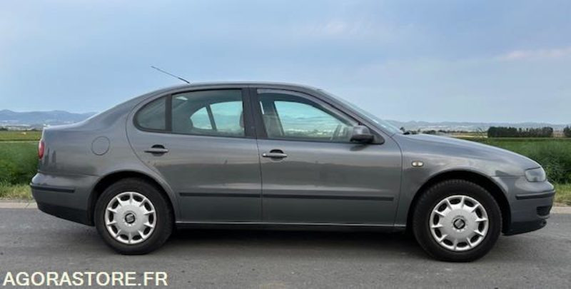 SEAT TOLEDO 1.9 TDI 110 CH - 2000 - 208 500 kms - Automobil: slika 1 SEAT TOLEDO 1.9 TDI 110 CH - 2000 - 208 500 kms - Automobil: slika 1