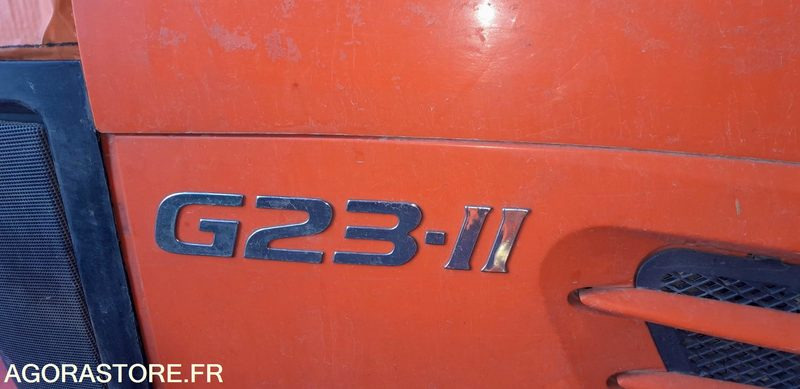 TONDEUSE AUTOPORTEE KUBOTA G23 - Baštenska kosačica: slika 2 TONDEUSE AUTOPORTEE KUBOTA G23 - Baštenska kosačica: slika 2