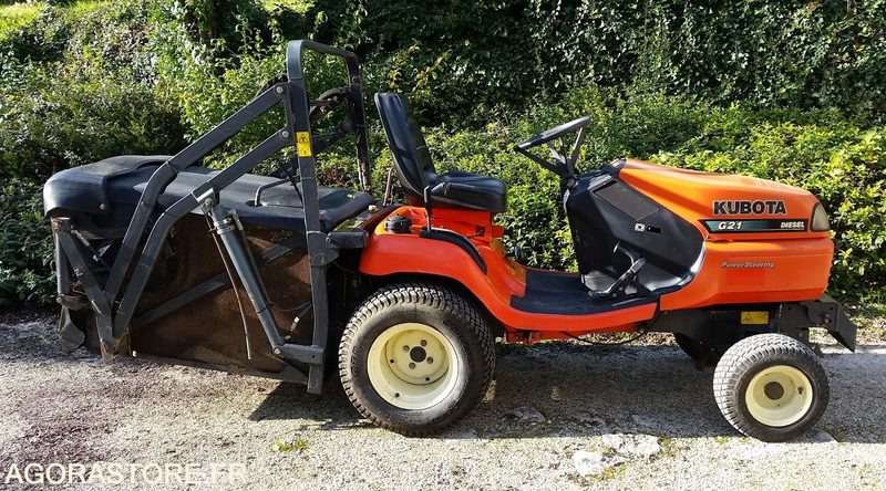 TONDEUSE KUBOTA G21 DIESEL 2007 933H SANS PLATEAU DE COUPE - Baštenska kosačica: slika 4 TONDEUSE KUBOTA G21 DIESEL 2007 933H SANS PLATEAU DE COUPE - Baštenska kosačica: slika 4