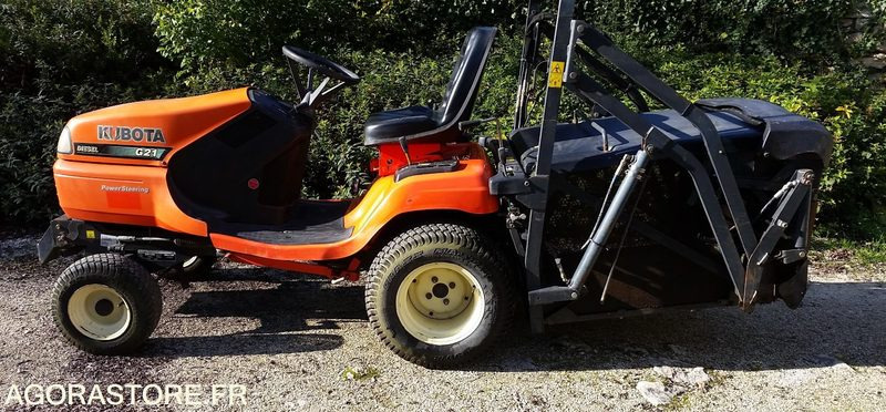 TONDEUSE KUBOTA G21 DIESEL 2007 933H SANS PLATEAU DE COUPE - Baštenska kosačica: slika 3 TONDEUSE KUBOTA G21 DIESEL 2007 933H SANS PLATEAU DE COUPE - Baštenska kosačica: slika 3