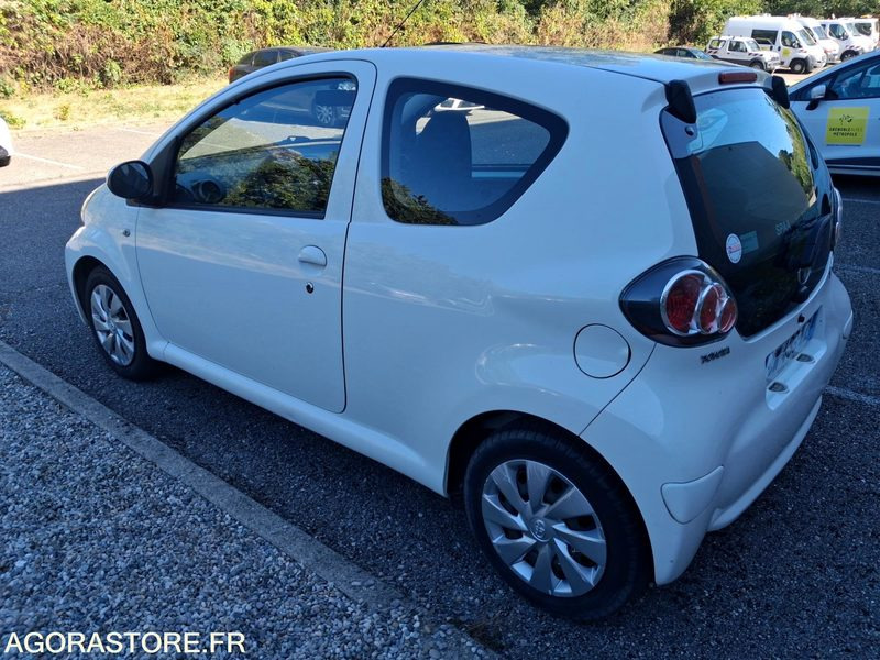 TOYOTA AYGO - Mali kombi: slika 4 TOYOTA AYGO - Mali kombi: slika 4