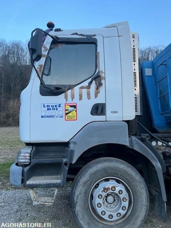 CAMION 8X4 RENAULT KERAX 2002 395000 KM - Tegljač: slika 3 CAMION 8X4 RENAULT KERAX 2002 395000 KM - Tegljač: slika 3