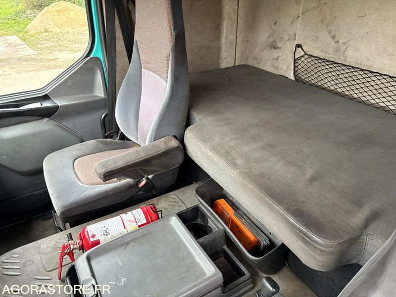 TRACTEUR RENAULT 420 DCI - Tegljač: slika 3 TRACTEUR RENAULT 420 DCI - Tegljač: slika 3