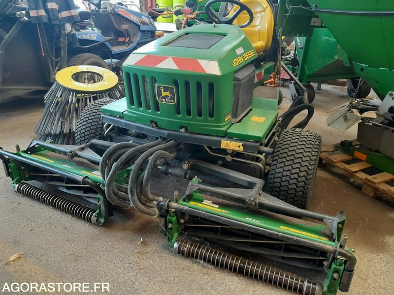 Tondeuse hélicoïdale John Deere - Baštenska kosačica: slika 4 Tondeuse hélicoïdale John Deere - Baštenska kosačica: slika 4