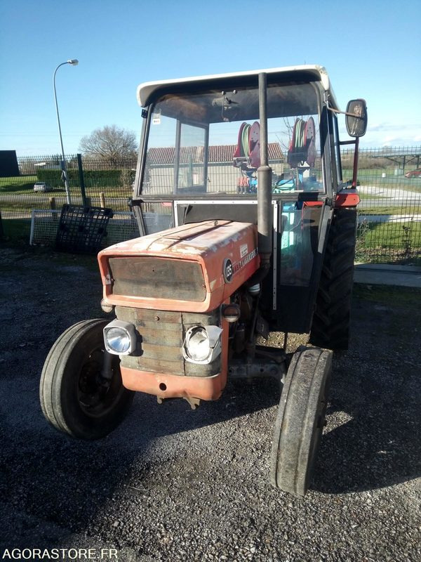 Tracteur Massey Ferguson 135 - Traktor: slika 1 Tracteur Massey Ferguson 135 - Traktor: slika 1