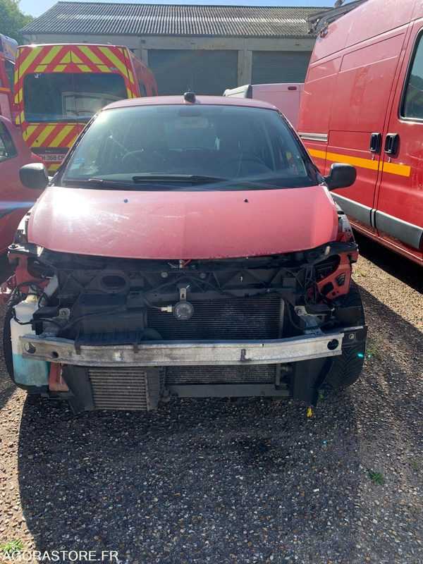 VL RENAULT CLIO3 AB102YS - Automobil: slika 2 VL RENAULT CLIO3 AB102YS - Automobil: slika 2