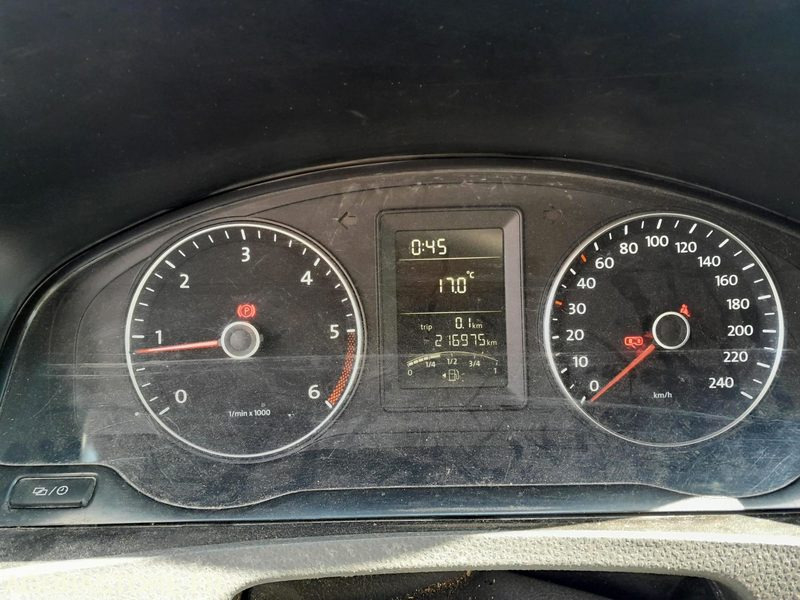 VW TRANSPORTER L2H3 4X4 DT-048-CA - Furgon: slika 3 VW TRANSPORTER L2H3 4X4 DT-048-CA - Furgon: slika 3