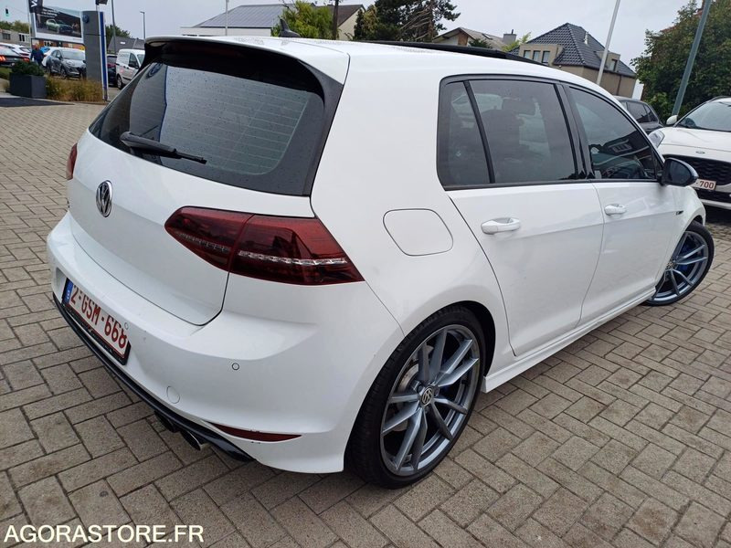 Vw Golf 7 R - Automobil: slika 4 Vw Golf 7 R - Automobil: slika 4