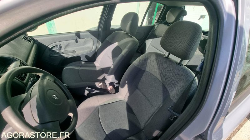 Clio - Automobil: slika 5 Clio - Automobil: slika 5