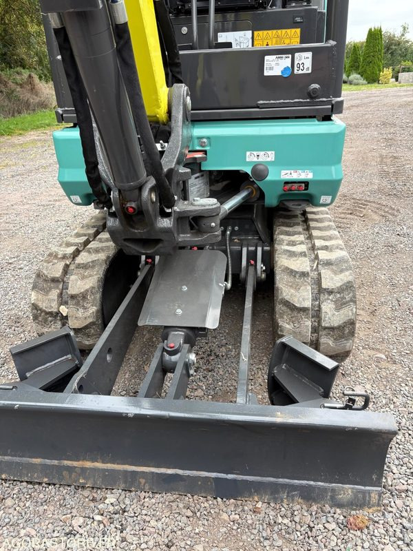 Mini pelle NEUVE - AMMANN - amx 24-2 - 22heures - Mini bager: slika 5 Mini pelle NEUVE - AMMANN - amx 24-2 - 22heures - Mini bager: slika 5