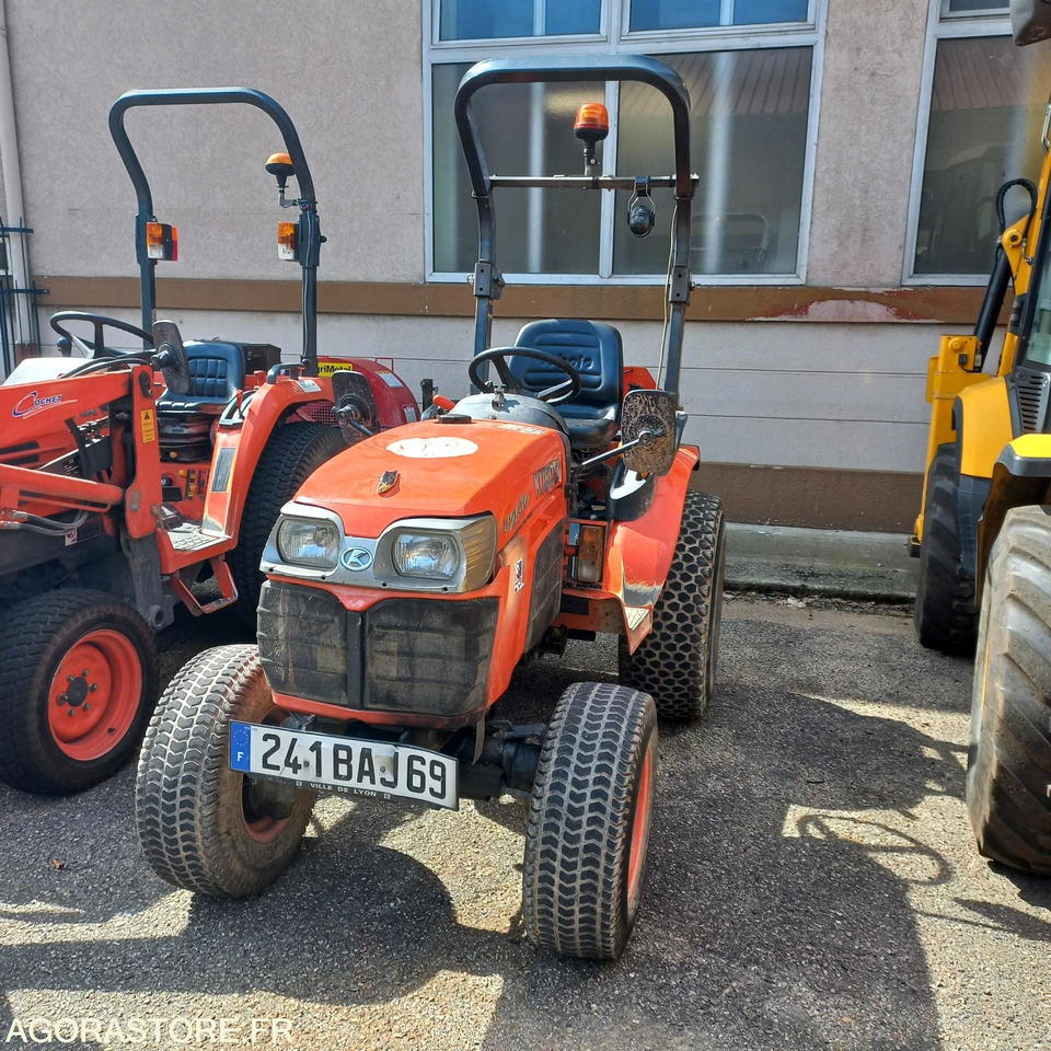 Tracteur kubota B2530 - Traktor: slika 1 Tracteur kubota B2530 - Traktor: slika 1