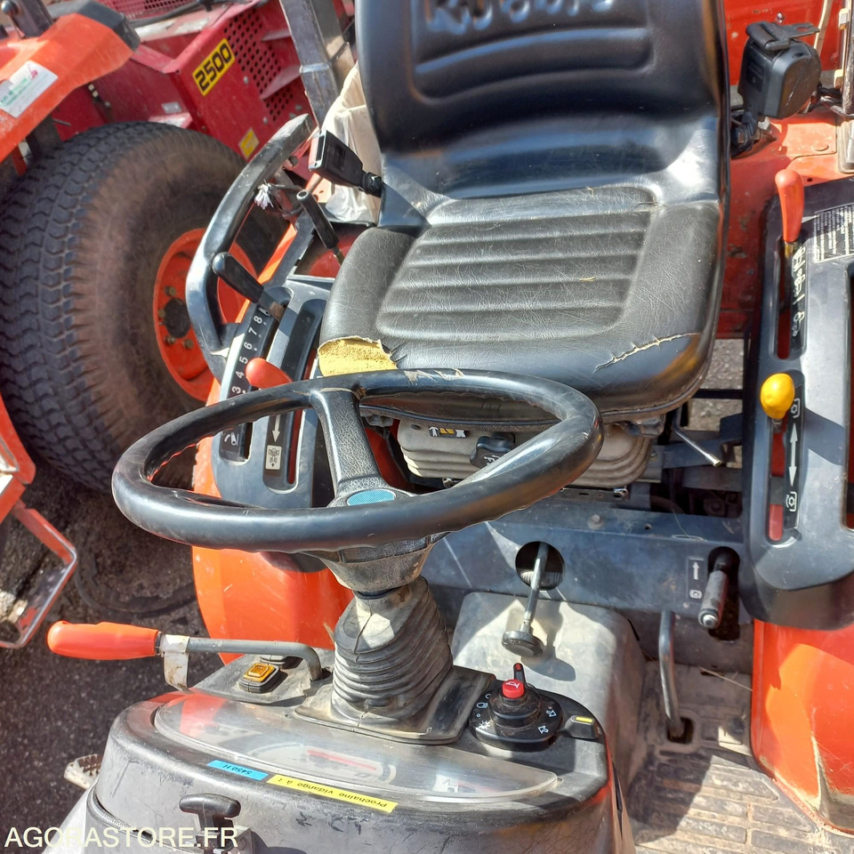 Tracteur kubota B2530 - Traktor: slika 2 Tracteur kubota B2530 - Traktor: slika 2