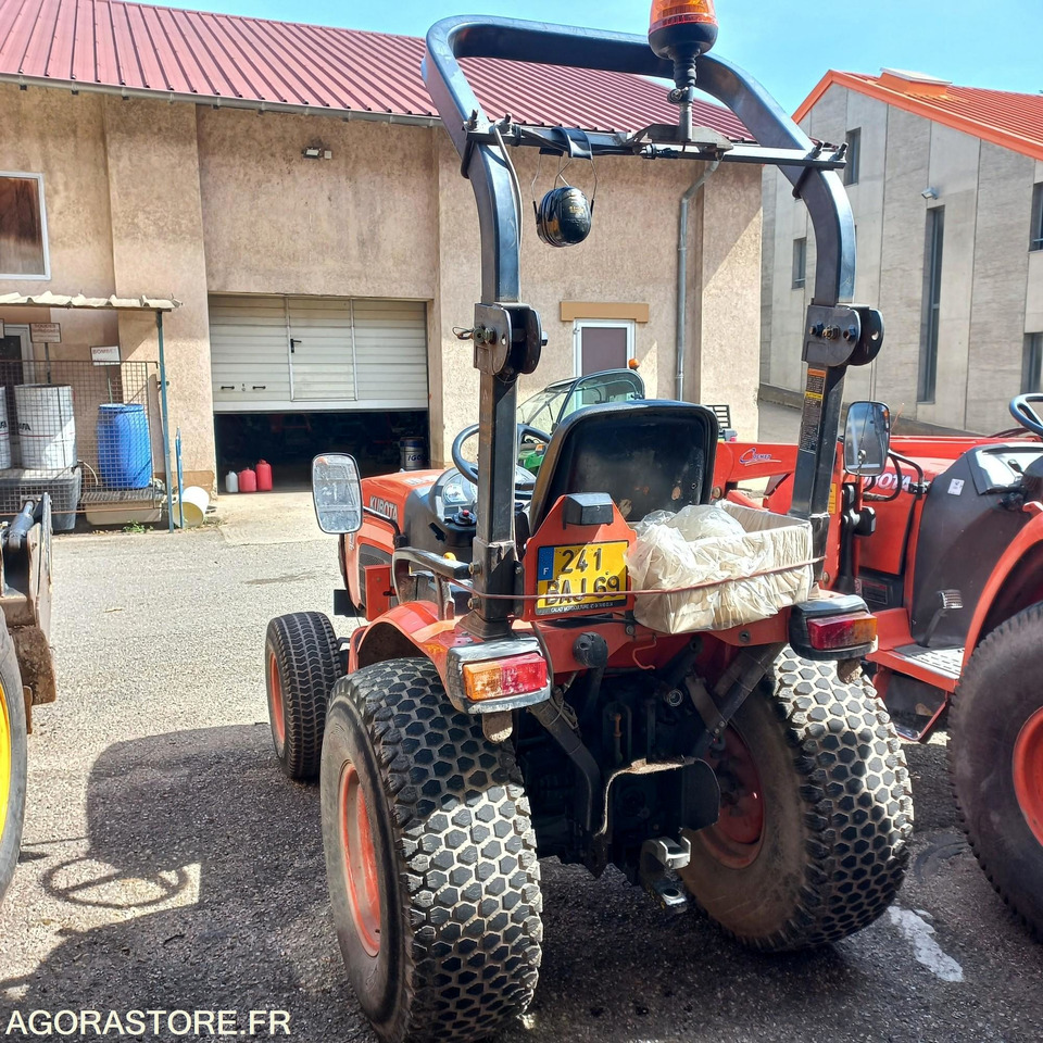 Tracteur kubota B2530 - Traktor: slika 3 Tracteur kubota B2530 - Traktor: slika 3