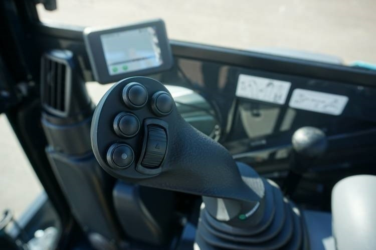 Airman AX 26 U-6 - Mini bager: slika 5 Airman AX 26 U-6 - Mini bager: slika 5