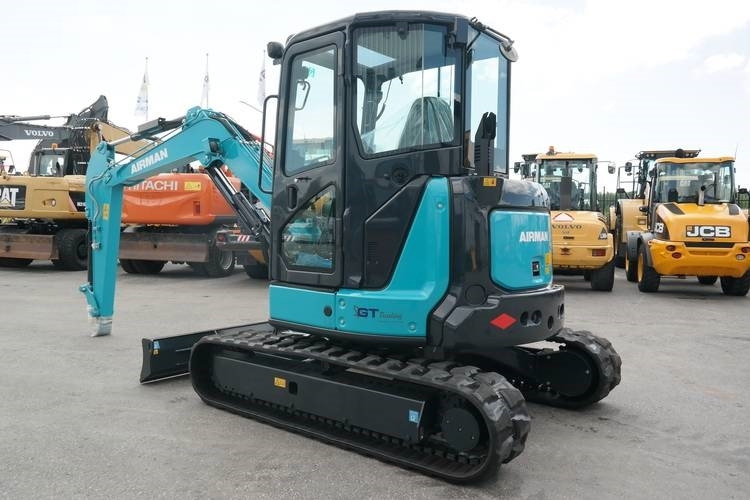 Airman AX55U-7 - Mini bager: slika 1 Airman AX55U-7 - Mini bager: slika 1