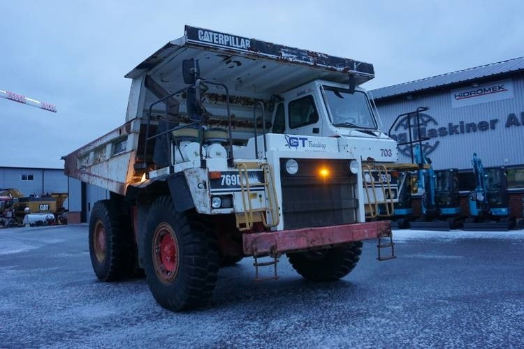 CAT 769 D - Kiper sa krutom šasijom/ Kiper za kamen: slika 1 CAT 769 D - Kiper sa krutom šasijom/ Kiper za kamen: slika 1
