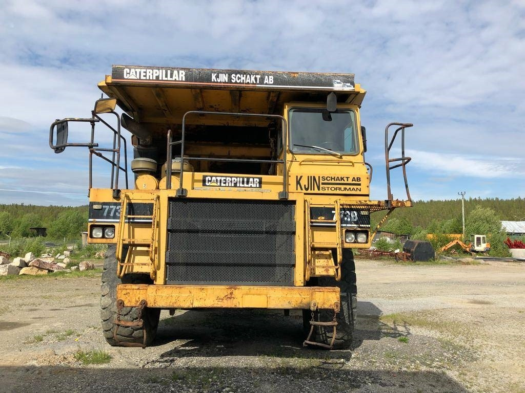 CAT 773 B - Kiper sa krutom šasijom/ Kiper za kamen: slika 2 CAT 773 B - Kiper sa krutom šasijom/ Kiper za kamen: slika 2