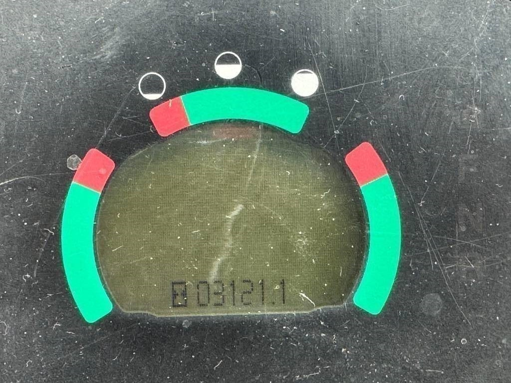 CAT 906 H 2 - Utovarivač točkaš: slika 5 CAT 906 H 2 - Utovarivač točkaš: slika 5