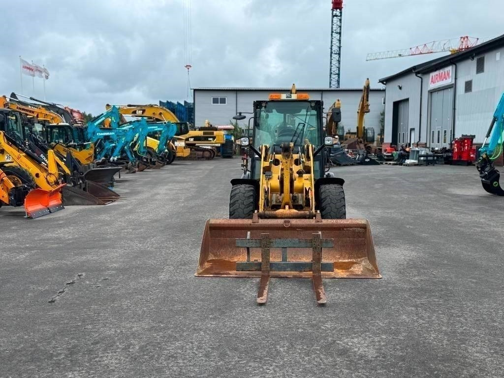 CAT 906 H 2 - Utovarivač točkaš: slika 3 CAT 906 H 2 - Utovarivač točkaš: slika 3