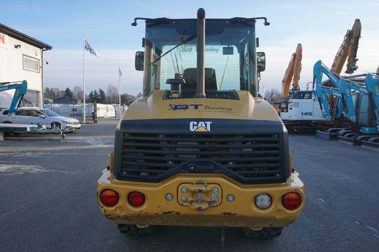 CAT 906 M - Utovarivač točkaš: slika 4 CAT 906 M - Utovarivač točkaš: slika 4