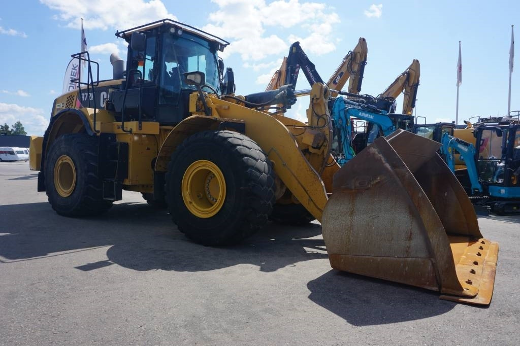 Utovarivač točkaš CAT 972 K: slika 8