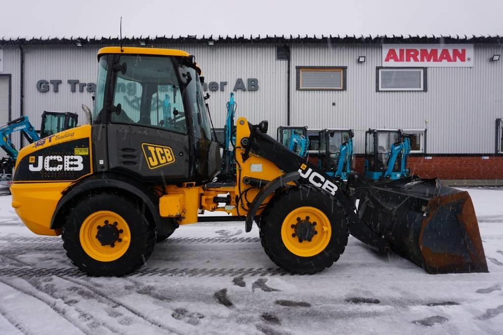 JCB 409 - Utovarivač točkaš: slika 4 JCB 409 - Utovarivač točkaš: slika 4