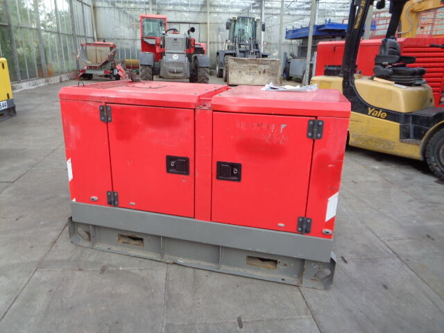 Atlas Copco QAS 20 KVA - Set generatora: slika 1 Atlas Copco QAS 20 KVA - Set generatora: slika 1