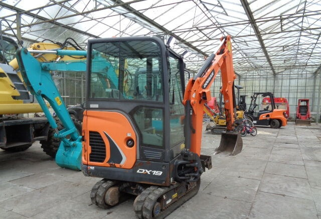 Doosan DX19 - Mini bager: slika 3 Doosan DX19 - Mini bager: slika 3
