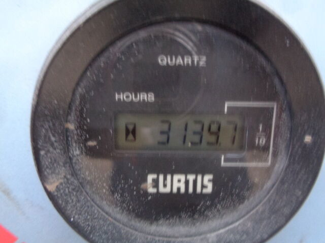 Zglobna platforma Haulotte HA120: slika 9