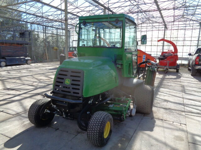 John Deere 3235C - Baštenska kosačica: slika 5 John Deere 3235C - Baštenska kosačica: slika 5