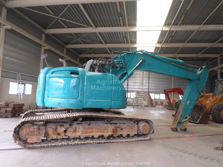 New Holland Kobelco Kobelco E 235 BSR-2 E 235 BSR-2 - Bager guseničar: slika 2 New Holland Kobelco Kobelco E 235 BSR-2 E 235 BSR-2 - Bager guseničar: slika 2