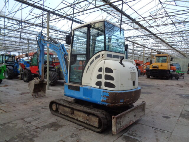 Terex TC35 - Mini bager: slika 4 Terex TC35 - Mini bager: slika 4