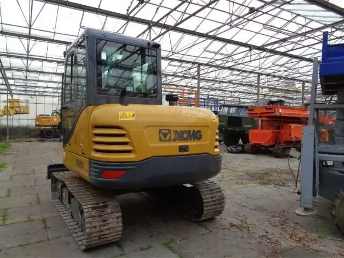 XCMG XE60DA - Bager guseničar: slika 2 XCMG XE60DA - Bager guseničar: slika 2