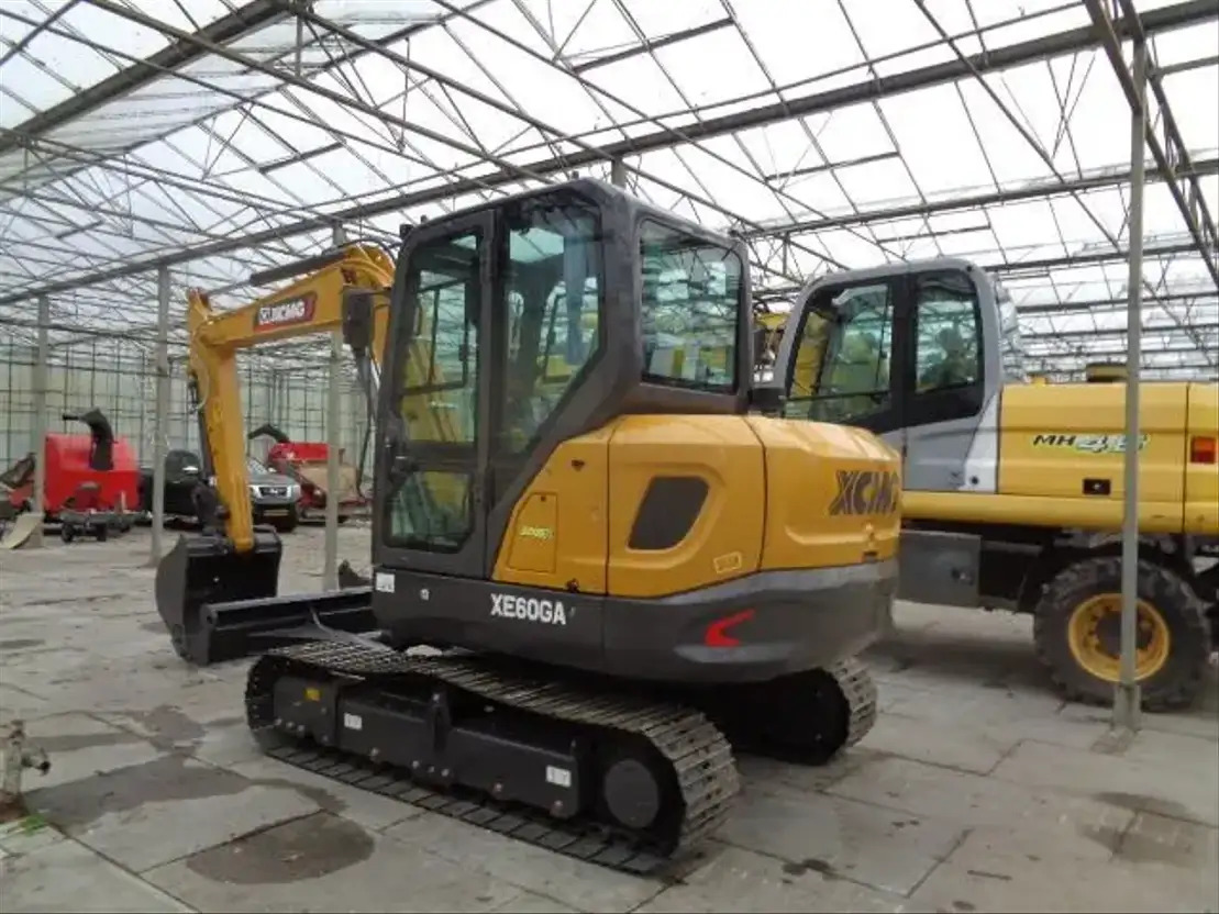 XCMG XE60GA - Bager guseničar: slika 1 XCMG XE60GA - Bager guseničar: slika 1