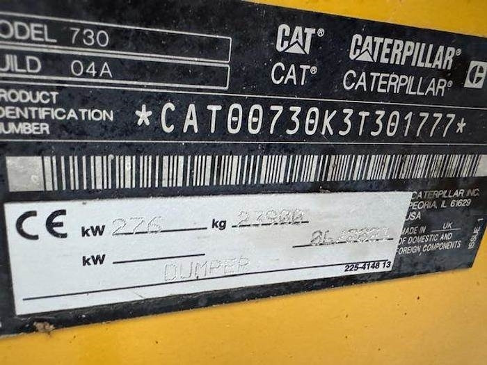 Zglobni kiper CAT 730: slika 18