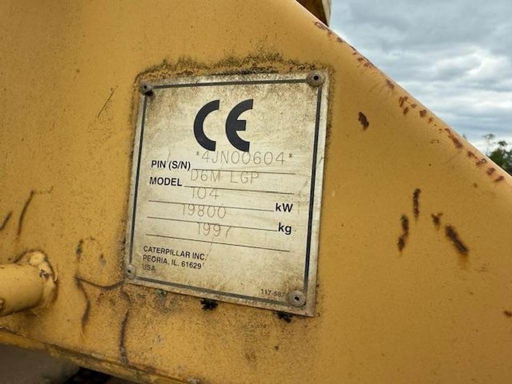 CAT D6M LGP - Buldožer: slika 5 CAT D6M LGP - Buldožer: slika 5