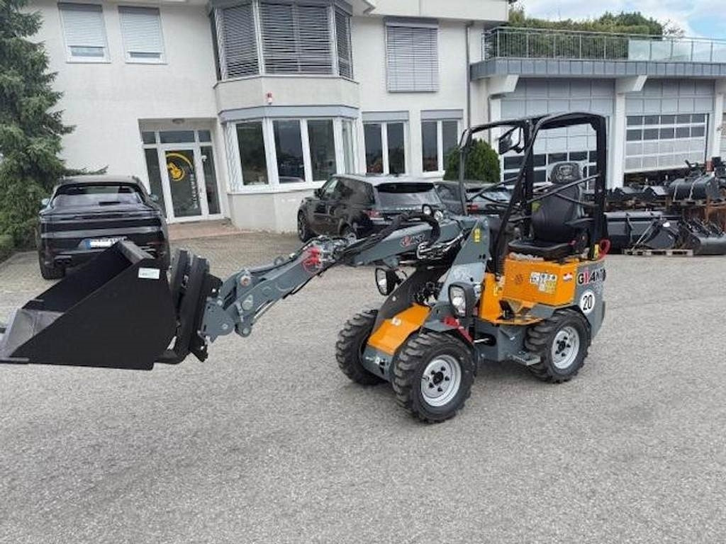 GiANT G1200 Tele - Utovarivač točkaš: slika 2 GiANT G1200 Tele - Utovarivač točkaš: slika 2