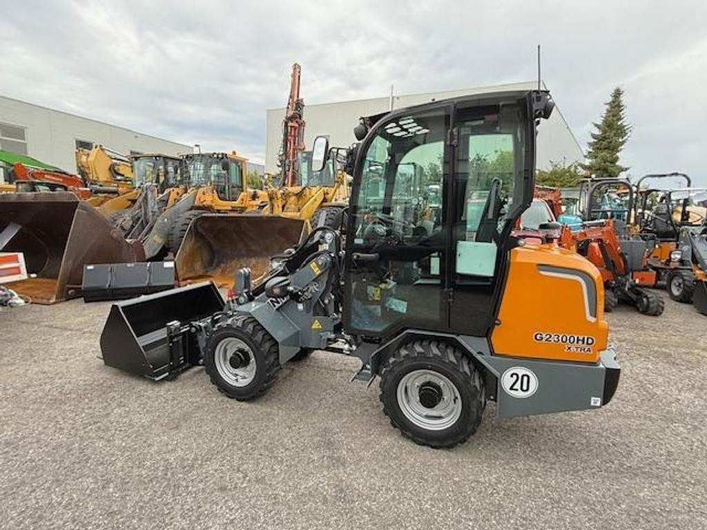 GiANT G2300 X-TRA HD - Utovarivač točkaš: slika 4 GiANT G2300 X-TRA HD - Utovarivač točkaš: slika 4