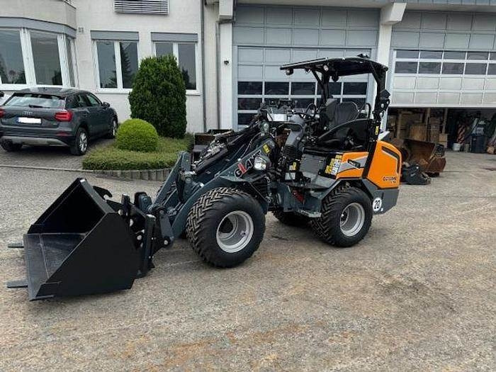 GiANT G2700 X-TRA HD Y - Utovarivač točkaš: slika 4 GiANT G2700 X-TRA HD Y - Utovarivač točkaš: slika 4