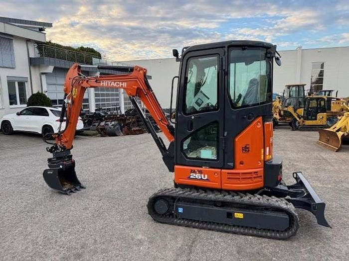 Hitachi ZX26 U-6 - Mini bager: slika 2 Hitachi ZX26 U-6 - Mini bager: slika 2